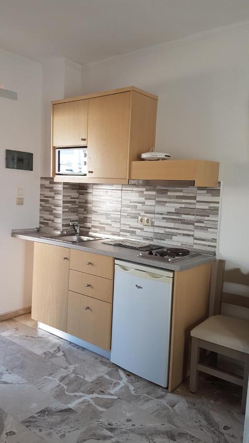 Luis Apartments มัสติคารี ภายนอก รูปภาพ