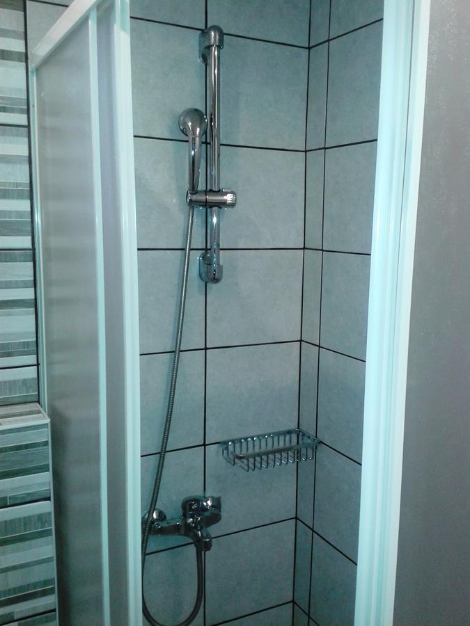 Luis Apartments มัสติคารี ภายนอก รูปภาพ