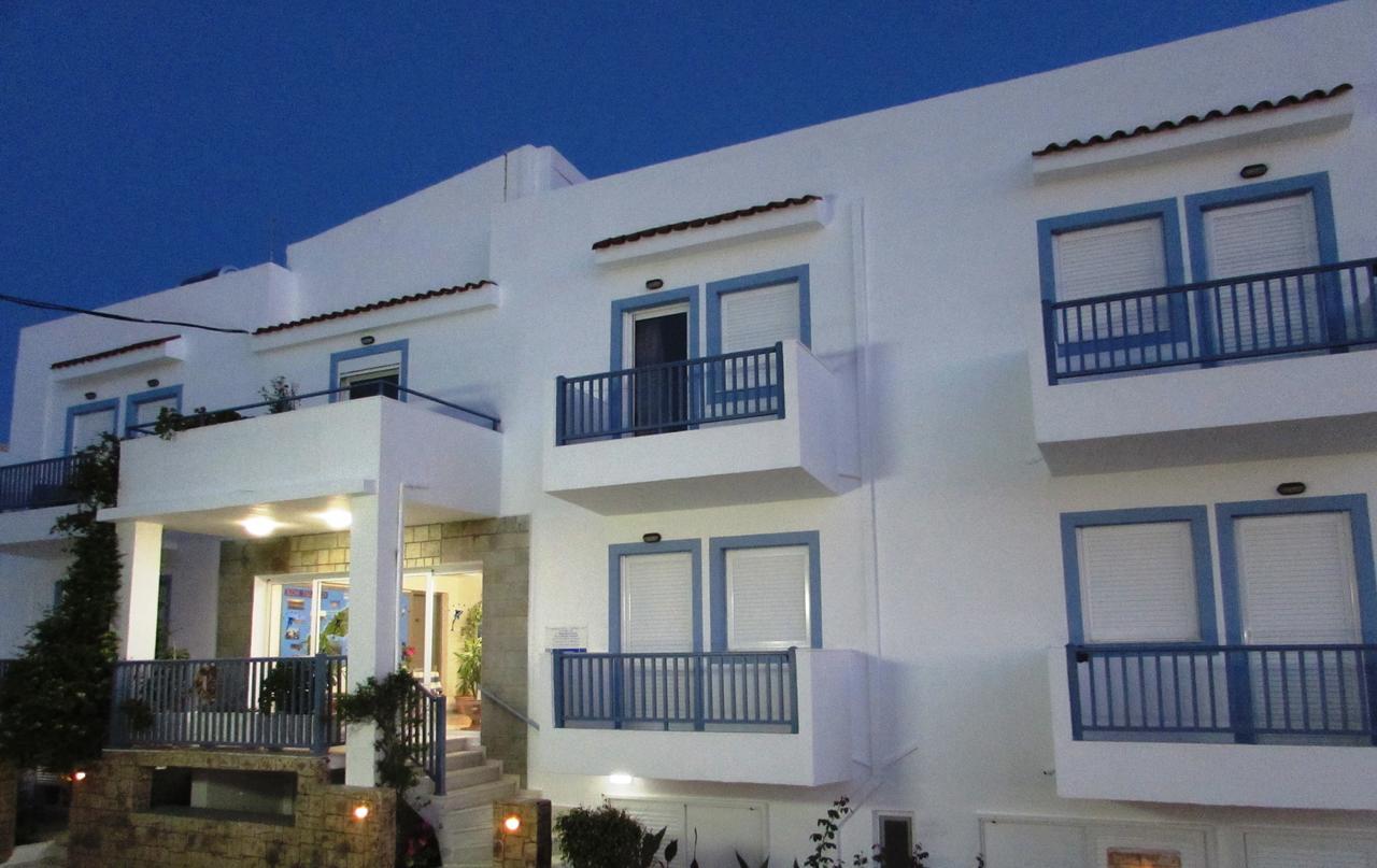 Luis Apartments มัสติคารี ภายนอก รูปภาพ