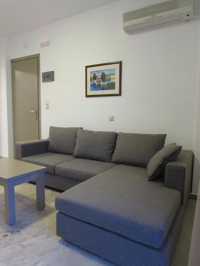 Luis Apartments มัสติคารี ภายนอก รูปภาพ